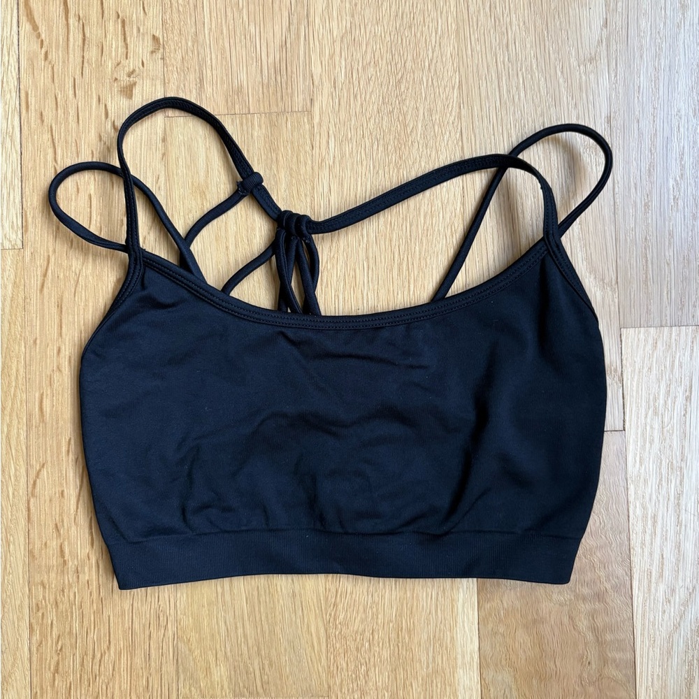 LIKE NEW FABLETICS Black Sports Bra